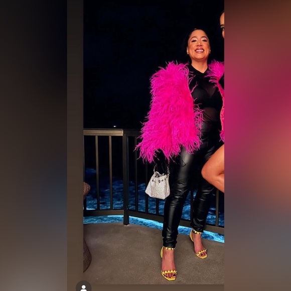 Bright Pink Ostrich Feather Coat - Picture 14 of 14